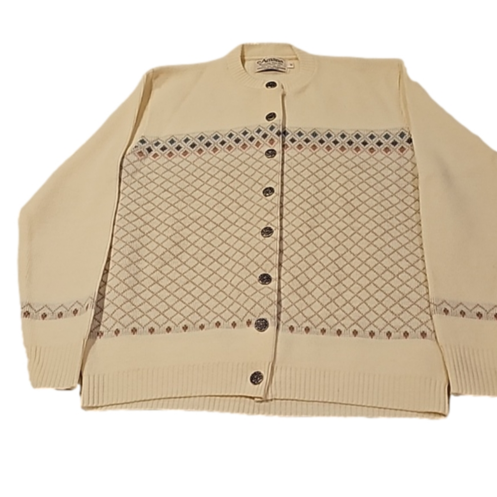 Amana vintage Wool sweater excellent condition large